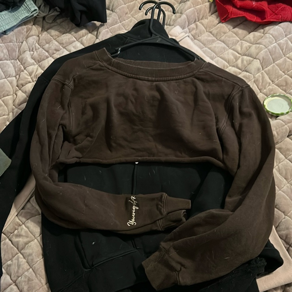 COPY - YLA quarter crop long sleeve